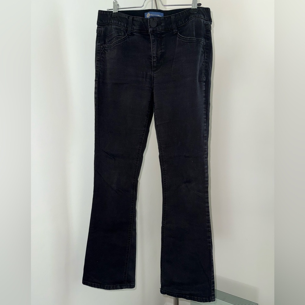 Democracy “Ab”solution Itty Bitty Bootcut Jeans – Black Wash, Size 8